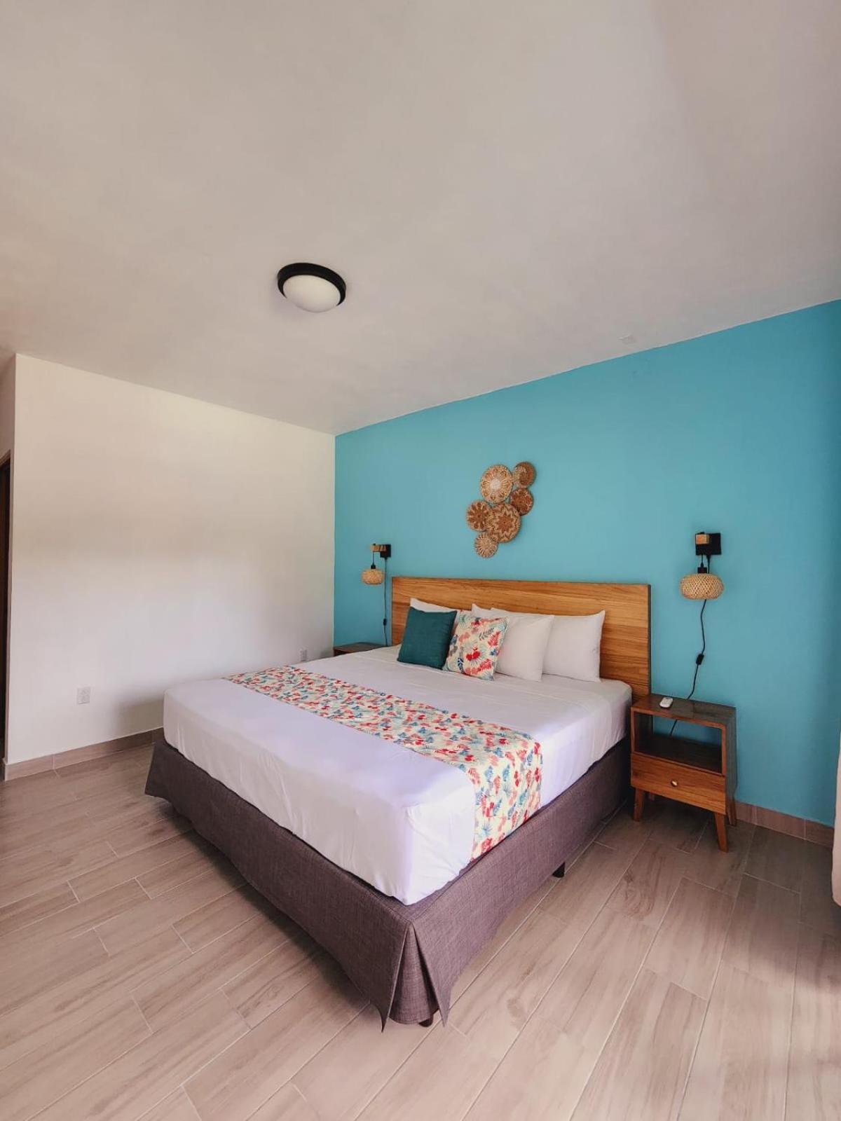Alma Del Bosque Hotel 토르투게로 외부 사진