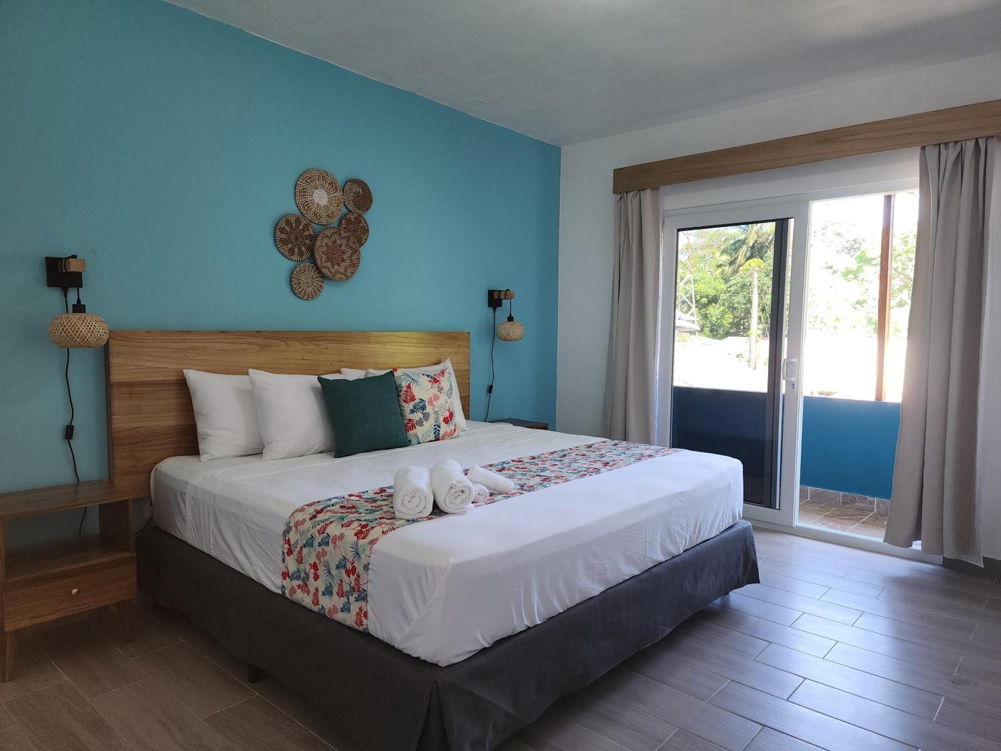 Alma Del Bosque Hotel 토르투게로 외부 사진